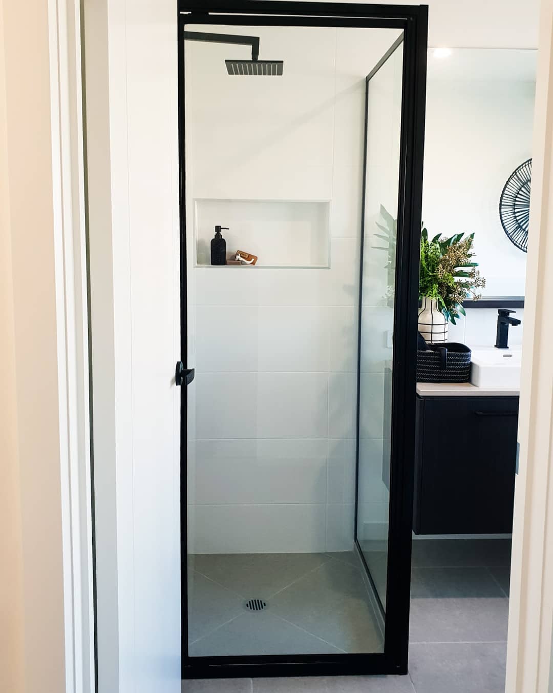 Framed Shower Screen