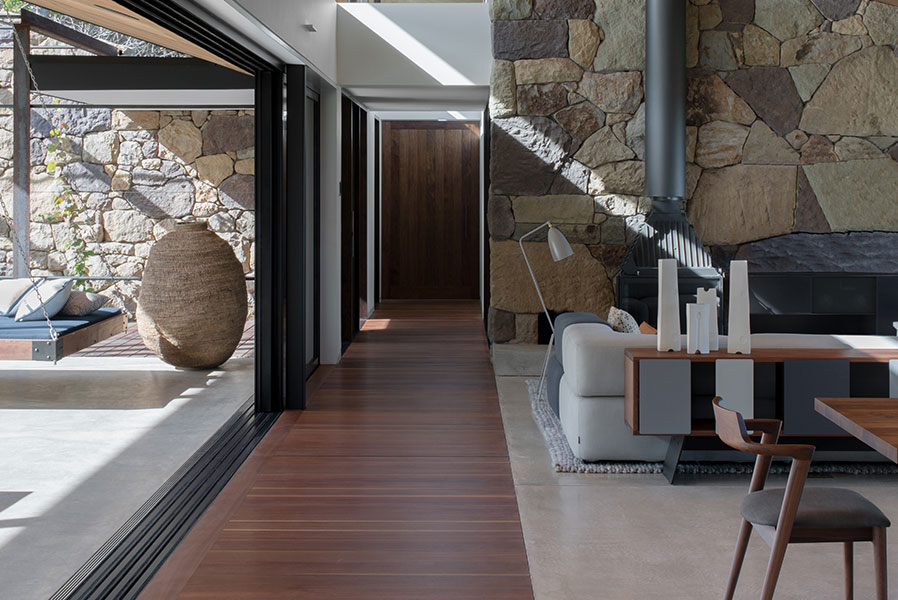 Budgong House DLG Aluminium project living space